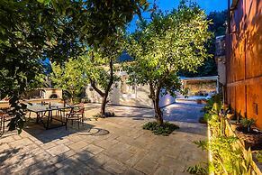 The Secret Garden - Courtyard Private Pool Villa
