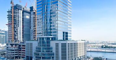 Luxury 2BR in Merano Tower Stunning City Views