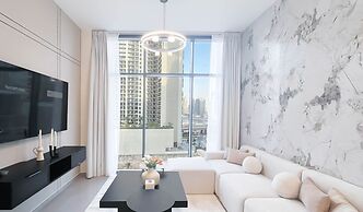 Luxury 2BR in Merano Tower Stunning City Views