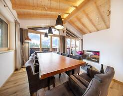 Stylish Alpine Chalet With Carport