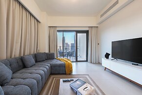 Downtown Dubai 3BR Burj Royale