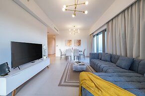 Downtown Dubai 3BR Burj Royale