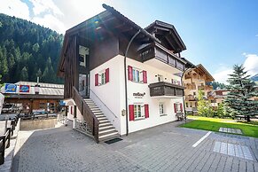 Eden Dolomites
