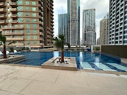 Apartments at ME DO RE Towers