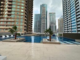 Apartments at ME DO RE Towers