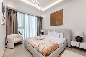 Apartments at ME DO RE Towers