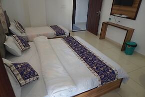Hotel Rajhans
