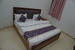 Hotel Rajhans