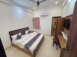 Hotel Rajhans