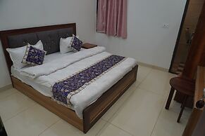 Hotel Rajhans