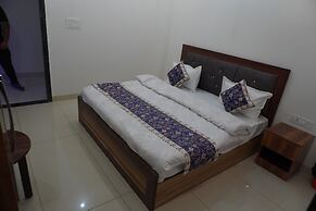 Hotel Rajhans