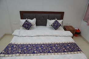 Hotel Rajhans