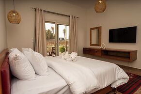 Azad Siwa Hotel