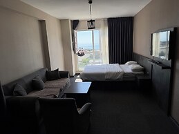 Pin Suite