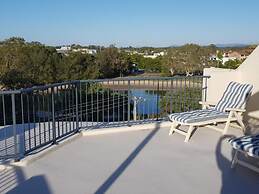 Sailfish Cove & RIVA Apartments