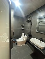 New Highland Hotel
