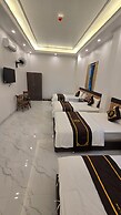 New Highland Hotel
