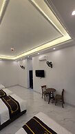 New Highland Hotel