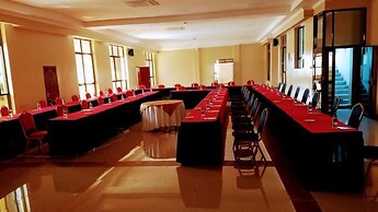 Amana View Hotel