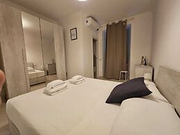 STENDARDI S HOUSE