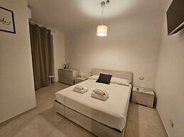 STENDARDI S HOUSE