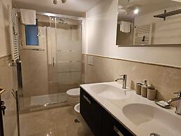 STENDARDI S HOUSE