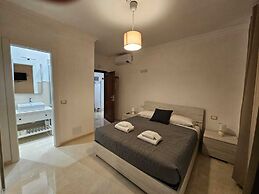 STENDARDI S HOUSE