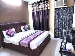 Hotel Green Snapper