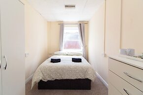 Brookvale Guest House Room 4