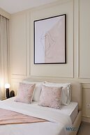 Pink Panther Soft Glam 1BR in Surf 2