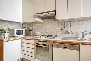 JOIVY Captivating flat with balcony