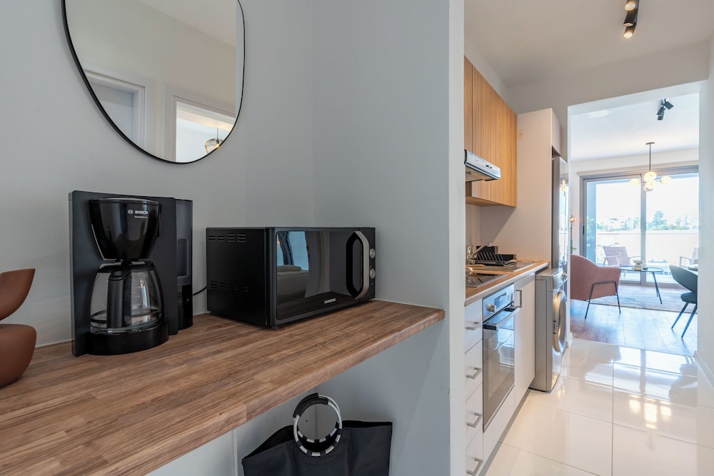 Pauhad 3 - Larnaca Studios & Apts