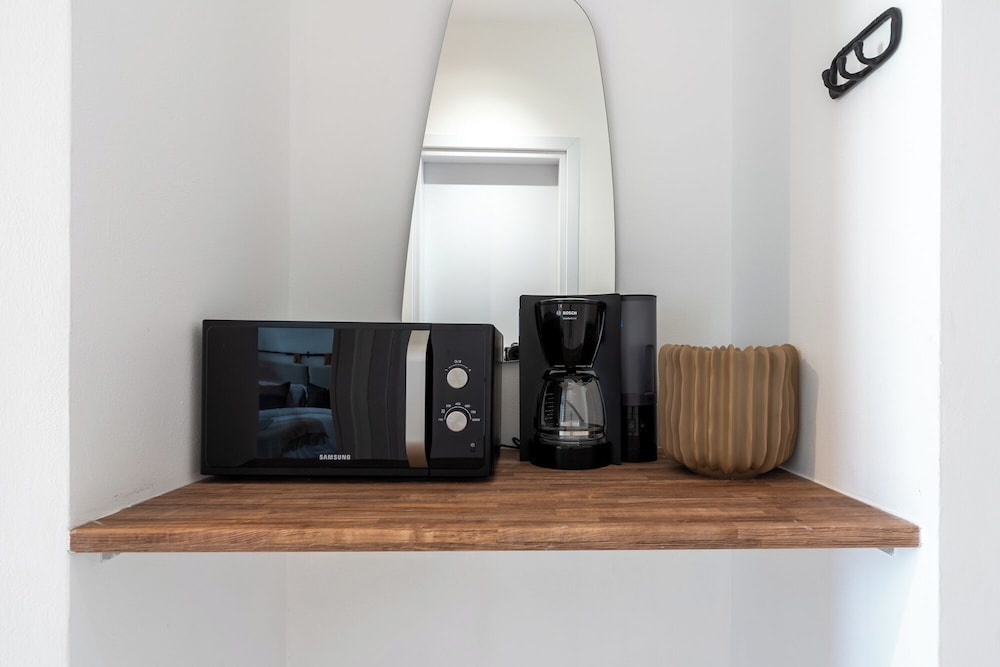 Pauhad 3 - Larnaca Studios & Apts