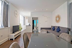 Imperial Middlesex Street Apartments