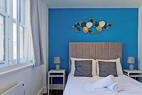 Imperial Middlesex Street Apartments