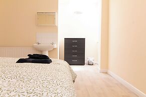 Brookvale Guest House Room 7