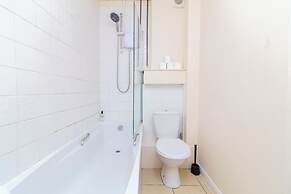 Brookvale Guest House Room 8