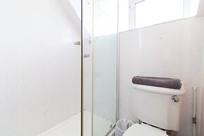 Brookvale Guest House Room 8