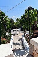 Lamarossa Trulli & Suites