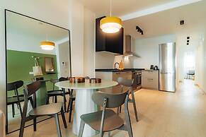 Los Olivos Apartments by Olala Homes