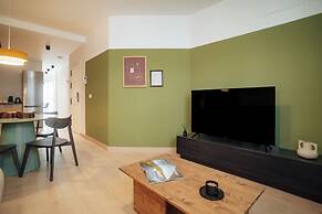 Los Olivos Apartments by Olala Homes