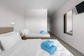 Blue Flag Studios Nilie Hospitality