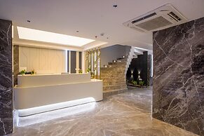 Hotel Horizon By Shanti