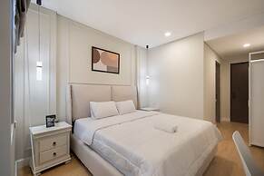 Cove Odilia Suite