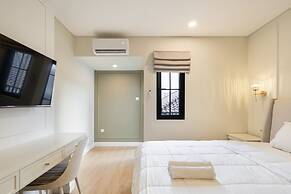 Cove Odilia Suite