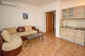 Sea Whisper Apartment