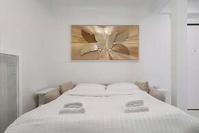 Acropolis Museum Apartment by A&A Residences