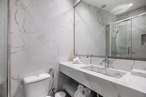 Acropolis Museum Apartment by A&A Residences