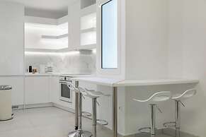 Acropolis Museum Apartment by A&A Residences