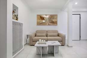 Acropolis Museum Apartment by A&A Residences